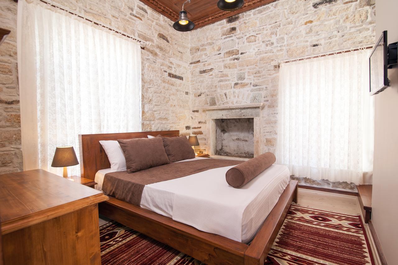 1922 Hotel Yenifoca Eksteriør bilde